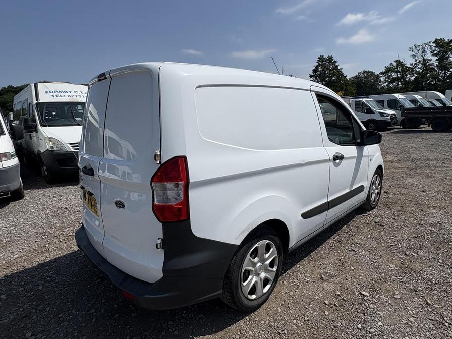 2015 Ford Transit Courier – Model: Transit Courier Base TDCi – MW64YHS