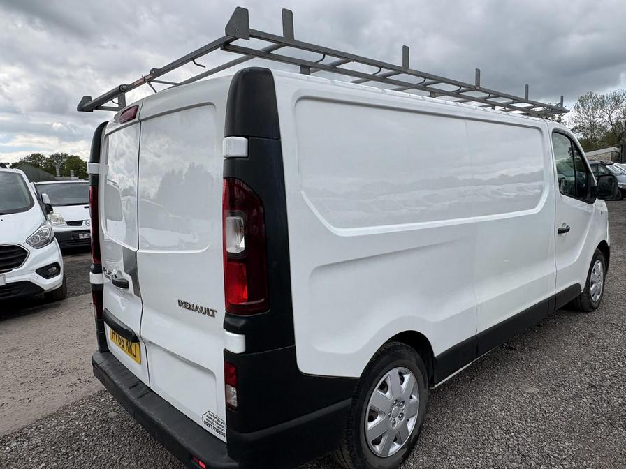 2016 Renault Trafic – Model: Trafic LL29 Business dCi – HV66KKJ