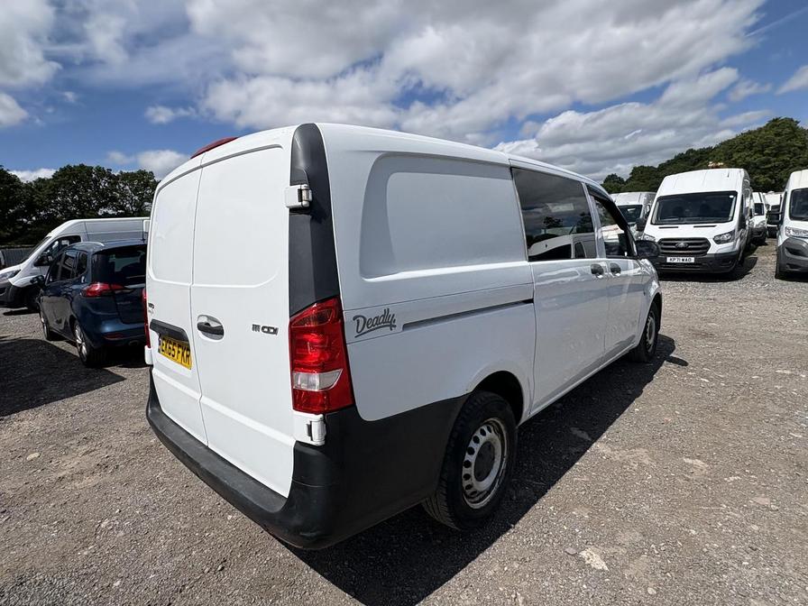 2015 Mercedes-Benz Vito – Model: Vito 111 CDi – EK65FKR