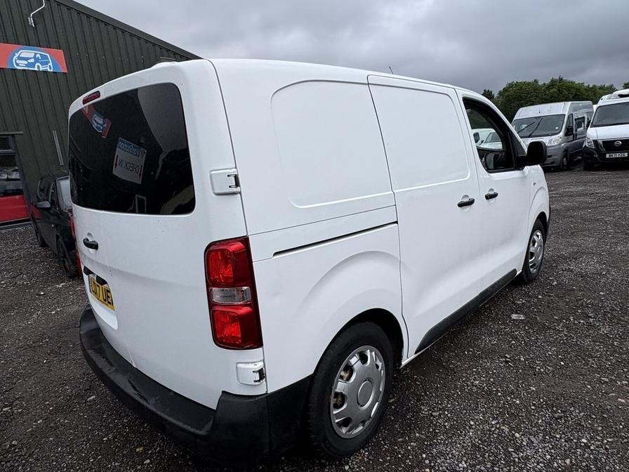 2017 Citroen Dispatch – Model: Dispatch 1000 Enterprise Blue HDi – LD17UEM