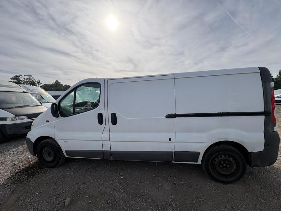 2011 Vauxhall Vivaro – Model: Vivaro 2900 CDTi 113 LWB – DN61FFP
