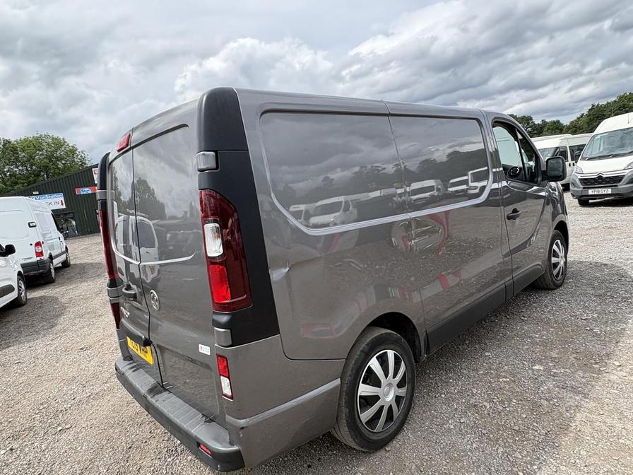2019 Vauxhall Vivaro – Model: Vivaro 2700 Sportive CDTi – YL19WRP