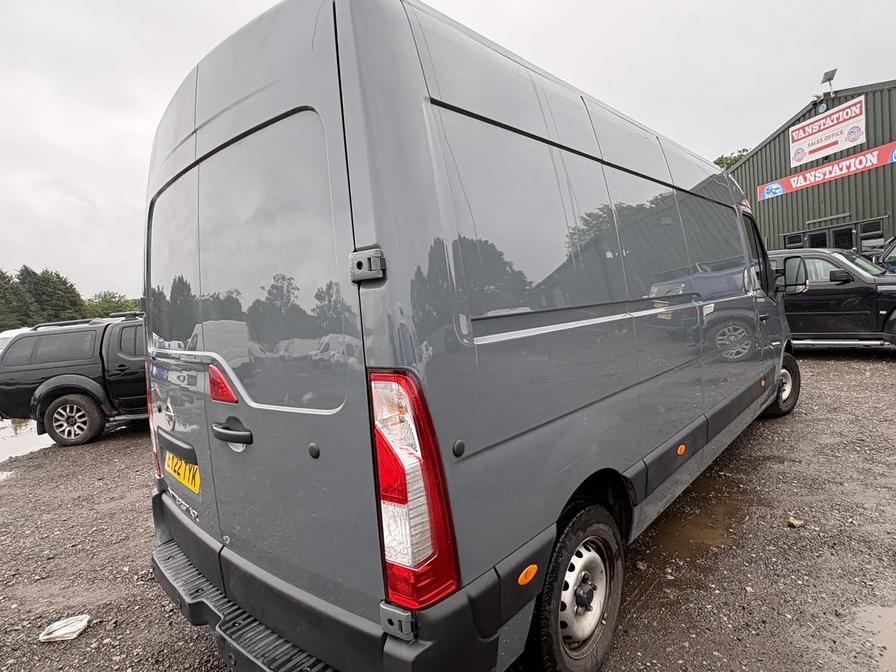 2022 Nissan Interstar – Model: Interstar Tekna dCi – EY22TYK