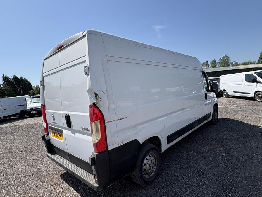 2021 Peugeot Boxer – Model: Boxer 335 Professional L3H2 Blue HDi – OV71KFF
