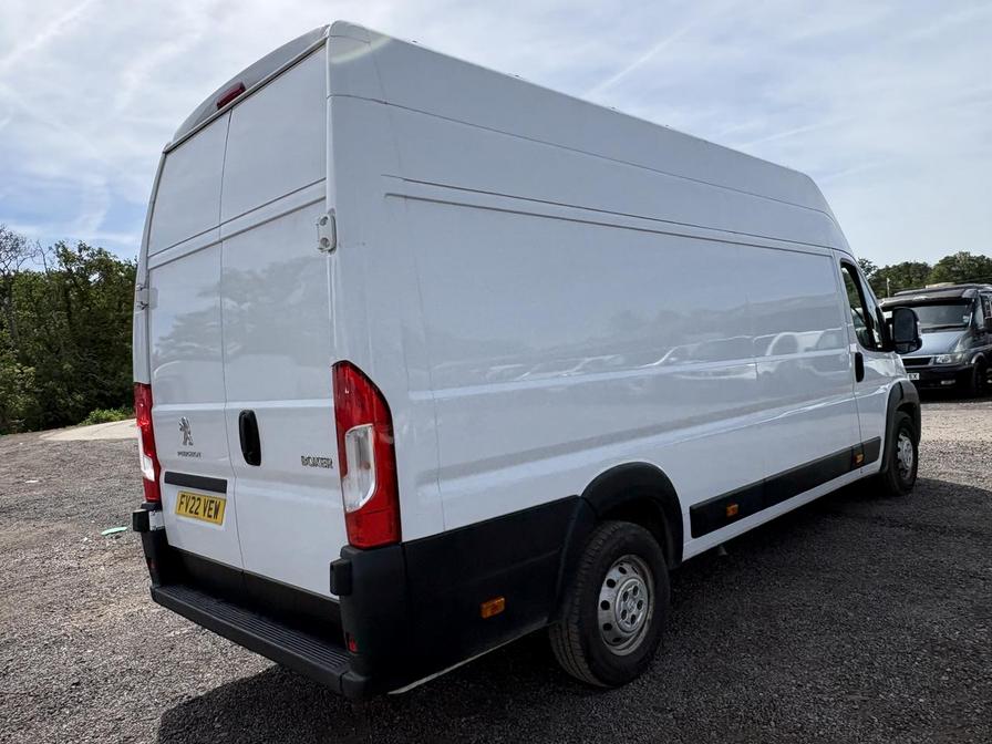 2022 Peugeot Boxer – Model: Boxer 435 Professional L4H3 BHDi – FV22VEW