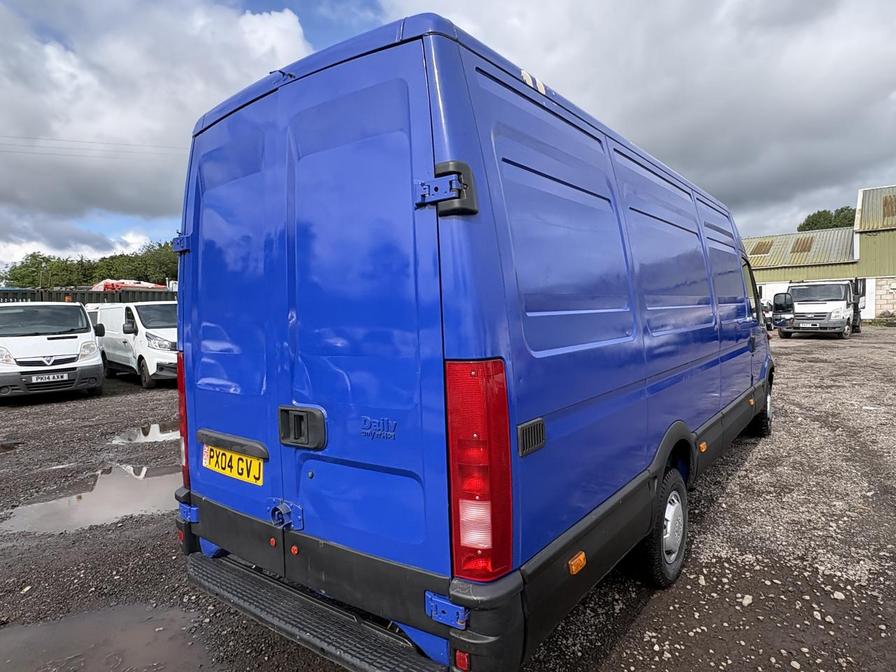 2004 Iveco Daily – Model: Daily 35S12 LWB – PX04GVJ