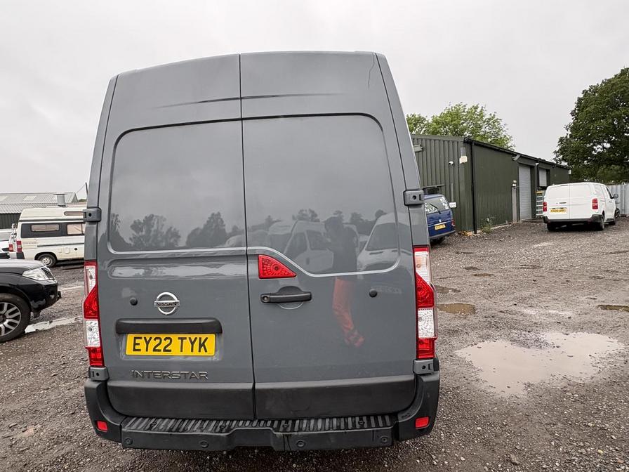 2022 Nissan Interstar – Model: Interstar Tekna dCi – EY22TYK