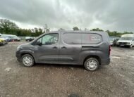 2022 Vauxhall Combo – Model: Combo 2300 Sportive TD – OV22URP
