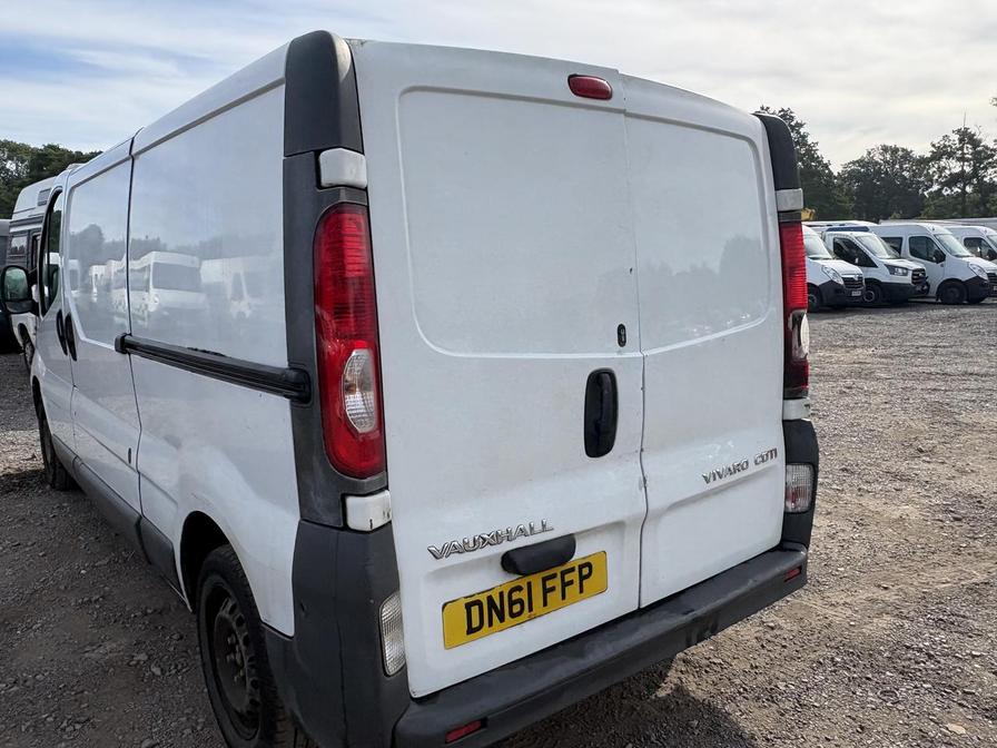 2011 Vauxhall Vivaro – Model: Vivaro 2900 CDTi 113 LWB – DN61FFP