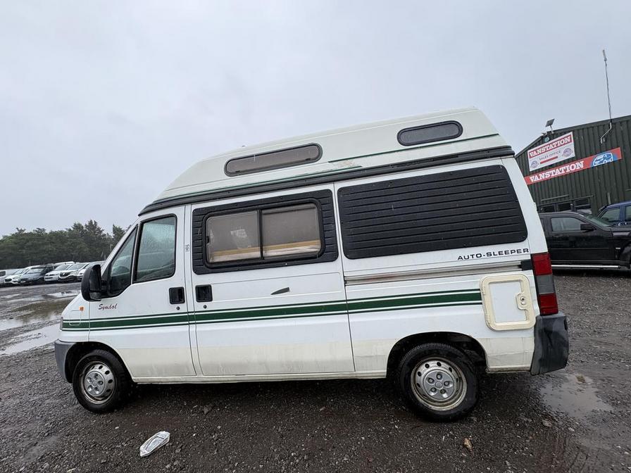 2000 Peugeot Boxer – Model: Boxer 270 MWB – X236VNJ