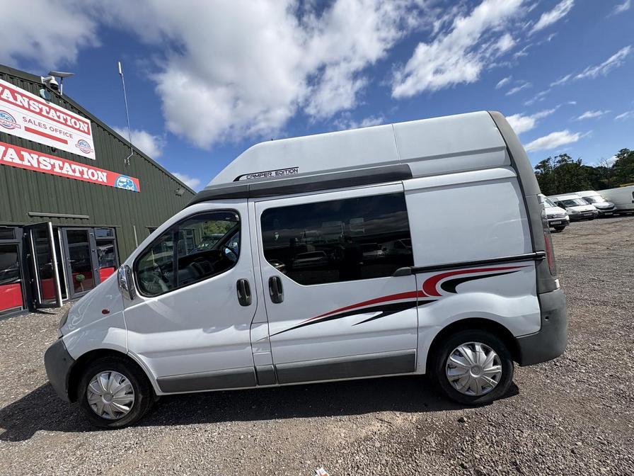 2005 Vauxhall Vivaro – Model: Vivaro 2900 Dti SWB – FG55NDF