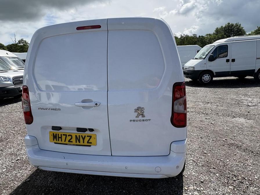 2023 Peugeot Partner – Model: Partner Asphalt Premium+ BHDi – MH72NYZ