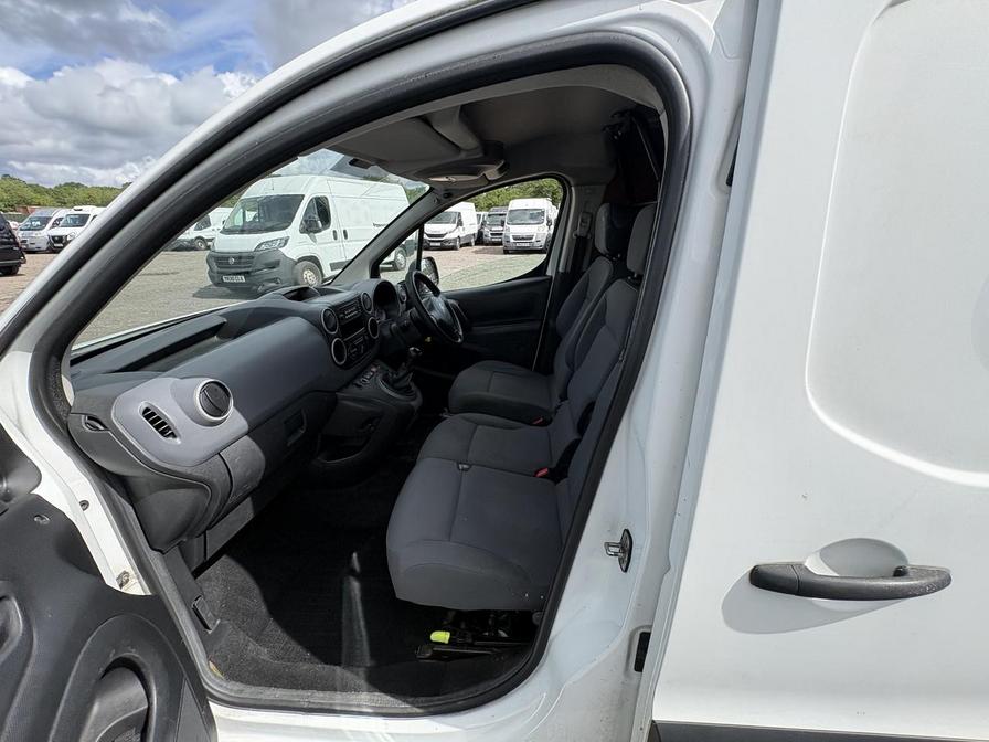 2015 Citroen Berlingo – Model: Berlingo 625 LX HDi – LX15UAF