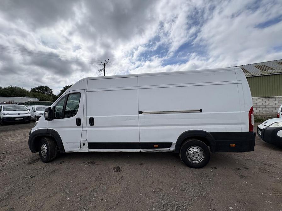 2021 Citroen Relay – Model: Relay 35 Heavy L4H2 Enterprise Blue HDi S/S – LF21RLJ