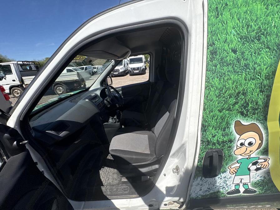2011 Fiat Doblo Cargo – Model: Doblo 16v MultiJet – WN11HPK