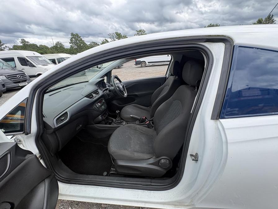 2017 Vauxhall Corsa – Model: Corsa CDTi S/S – MA17CTK