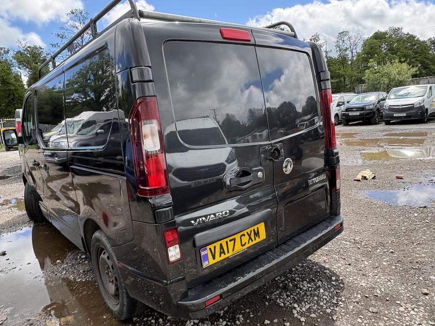 2017 Vauxhall Vivaro – Model: Vivaro 2700 Sport CDTi BT S/S – VA17CXM