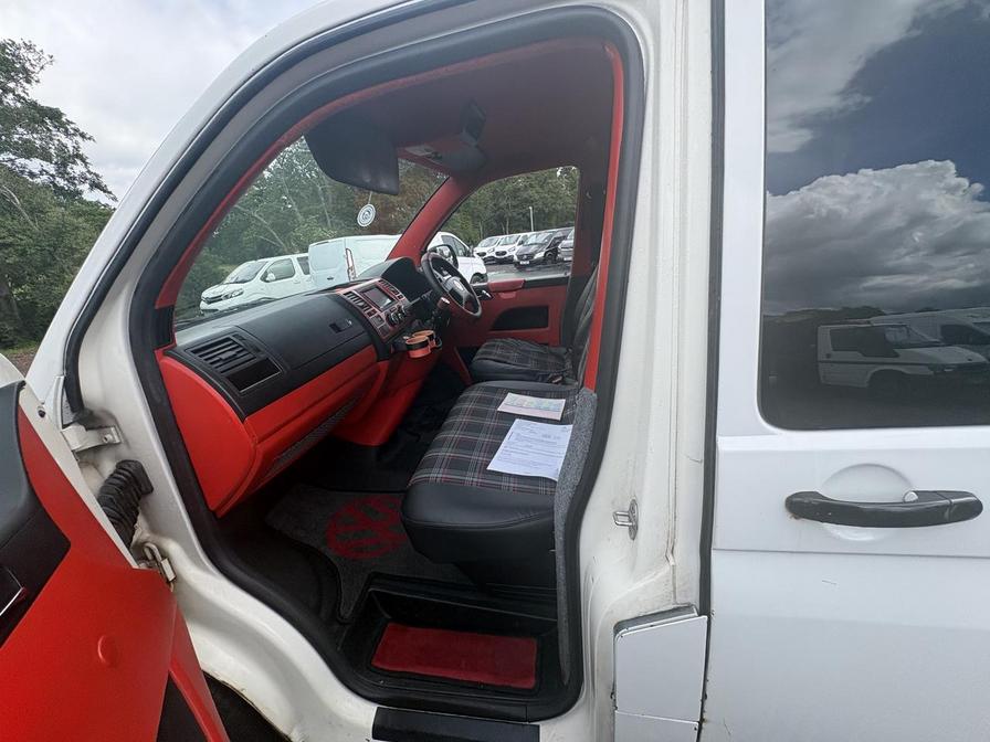 2006 Volkswagen Transporter – Model: Transporter T30 104 TDI LWB – BW55RDY