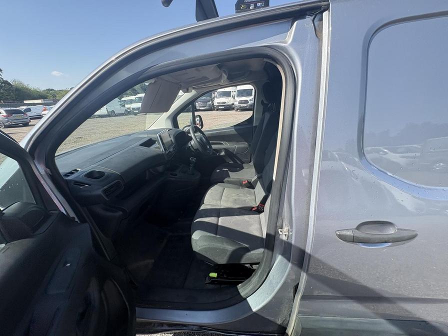 2019 Citroen Berlingo – Model: Berlingo 1000 Enterprise PureTech S/S – MB19RNJ