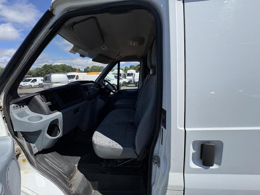 2013 Ford Transit – Model: Transit 100 T260 FWD – EY63XFO