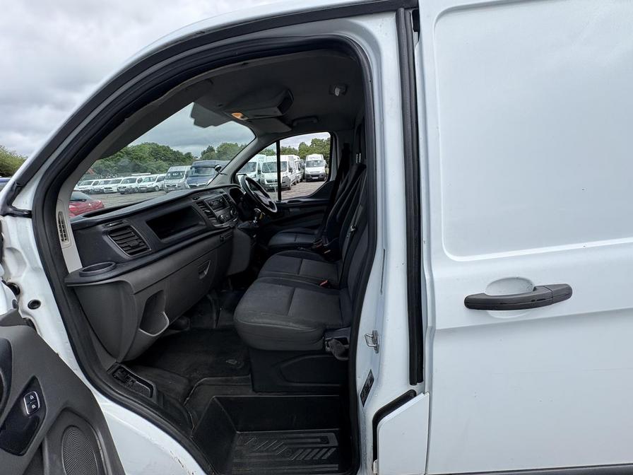 2019 Ford Transit Custom – Model: Transit Custom 300 Base – EA19HLK