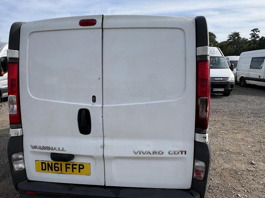 2011 Vauxhall Vivaro – Model: Vivaro 2900 CDTi 113 LWB – DN61FFP