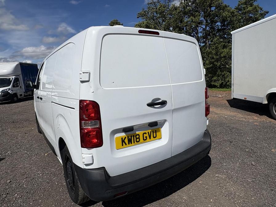 2018 Peugeot Expert – Model: Expert Professional Standard Blue HDi – KW18GVU