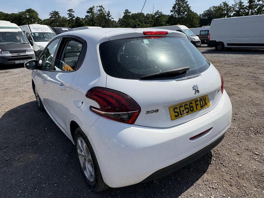 2016 Peugeot 208 – Model: 208 Active Blue HDi – SG66FDX