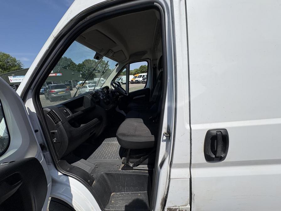 2021 Peugeot Boxer – Model: Boxer 335 Professional L3H2 Blue HDi – OV71KFF