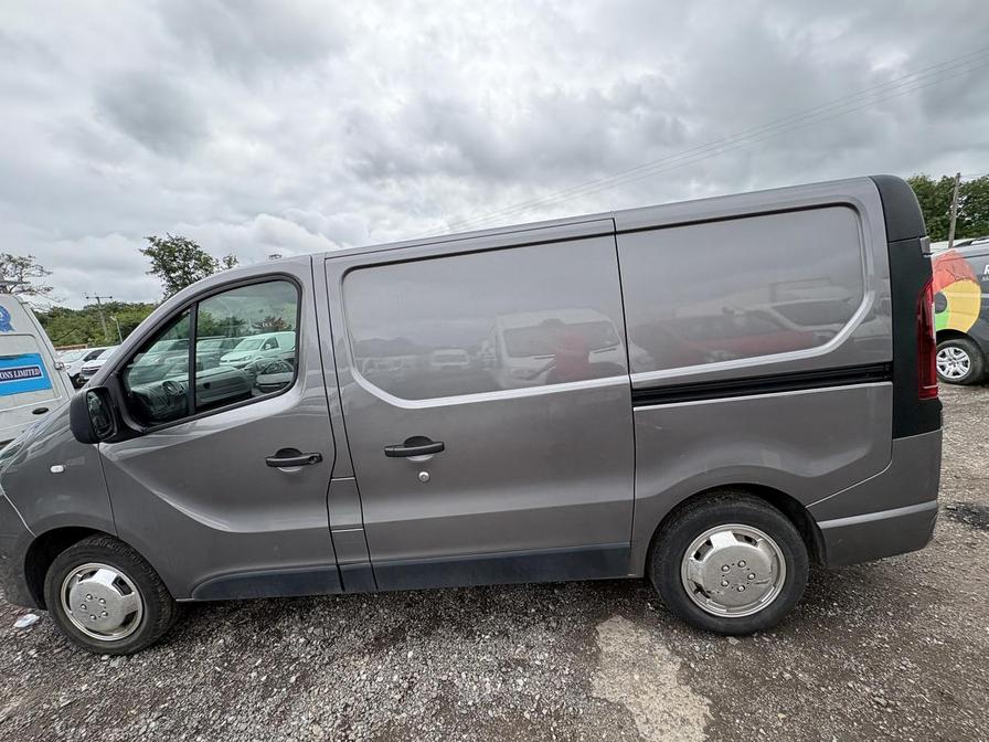 2018 Vauxhall Vivaro – Model: Vivaro 2700 Sport CDTi BT S/S – KU68VUX