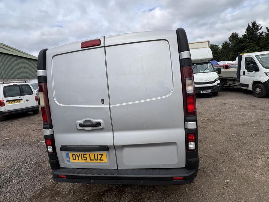2015 Vauxhall Vivaro – Model: Vivaro  2700 CDTI – DY15LUZ