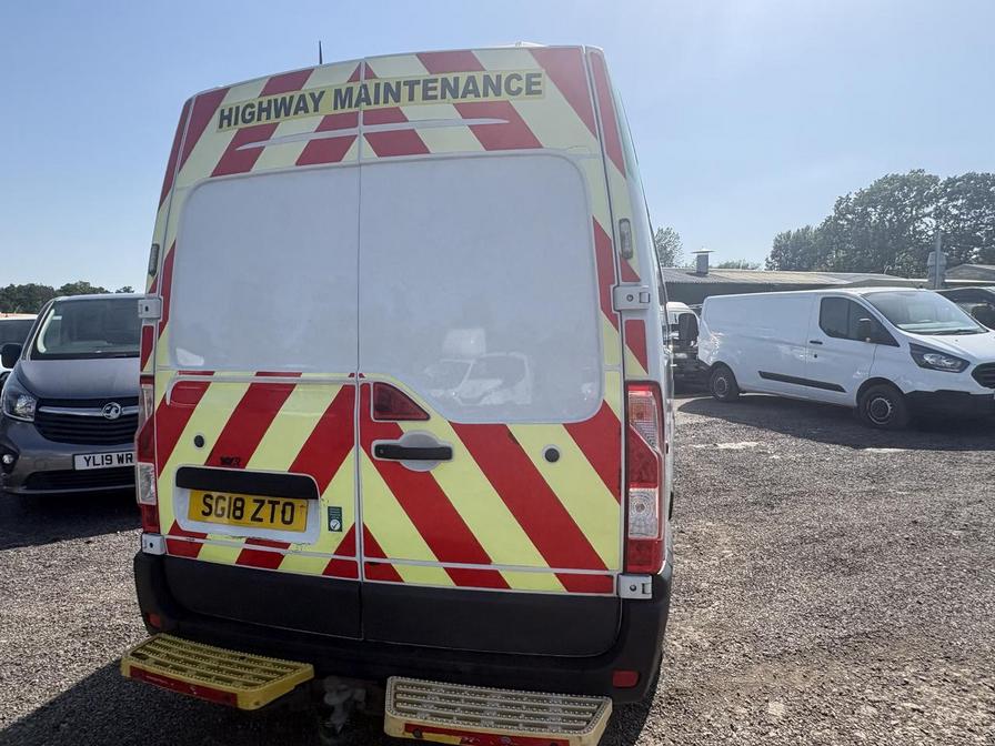 2018 Vauxhall Movano – Model: Movano L3H2 F3500 CDTi – SG18ZTO
