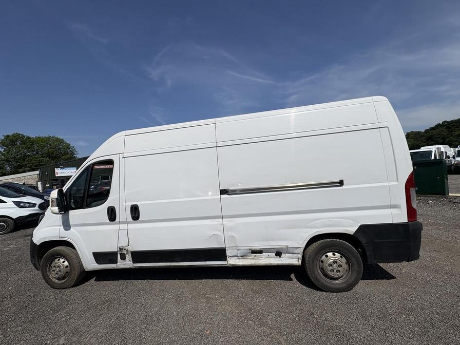 2021 Peugeot Boxer – Model: Boxer 335 Professional L3H2 Blue HDi – OV71KFF