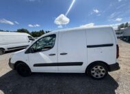 2017 Peugeot Partner – Model: Partner Professional L1 Blue HDi – SH67TYZ