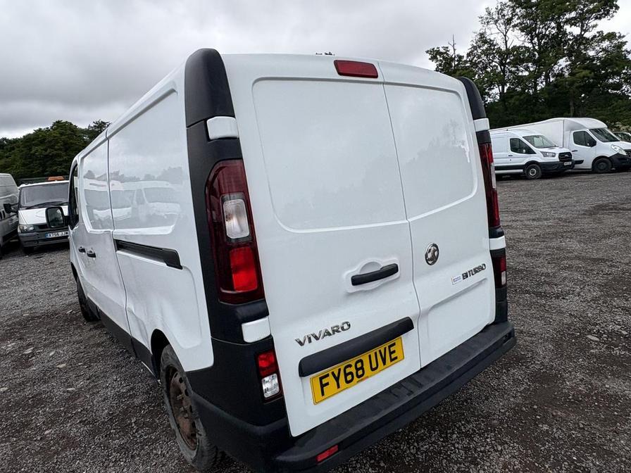 2018 Vauxhall Vivaro – Model: Vivaro 2900 Bi-T CDTi S/S – FY68UVE