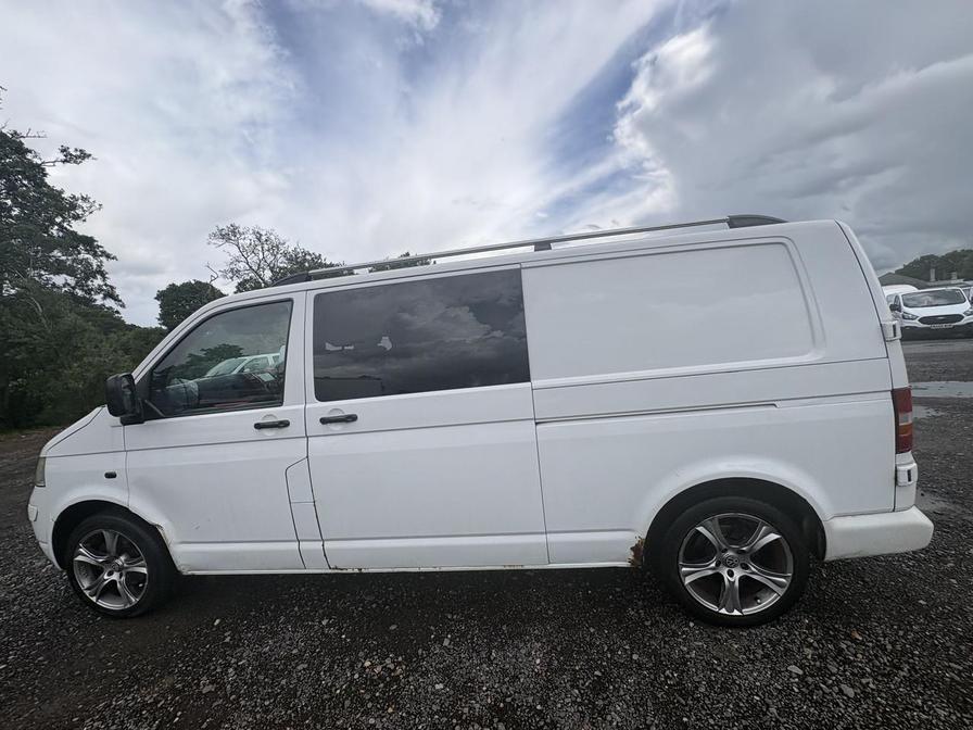 2006 Volkswagen Transporter – Model: Transporter T30 104 TDI LWB – BW55RDY