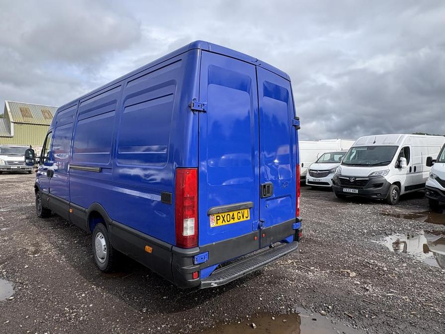 2004 Iveco Daily – Model: Daily 35S12 LWB – PX04GVJ