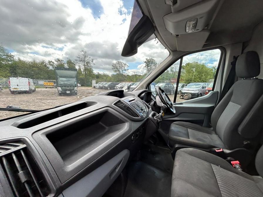 2017 Ford Transit – Model: Transit 350 – CV17SYA
