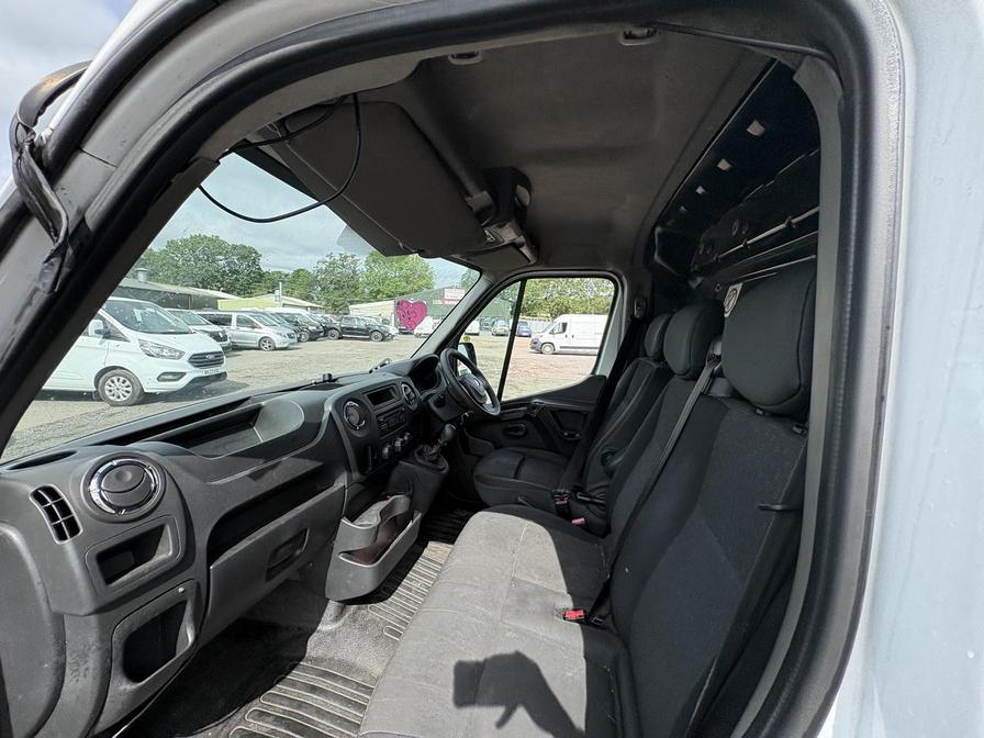 2020 Vauxhall Movano – Model: Movano L3H1 F3500 CDTi – DY20NFL