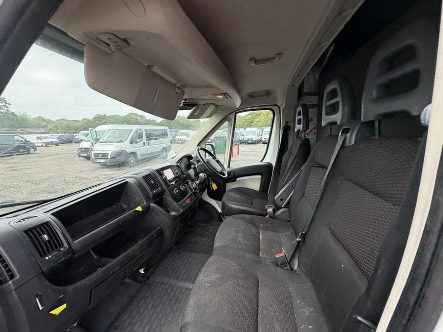2015 Peugeot Boxer – Model: Boxer 335 Professional L3H2 HDi – GK15WOX