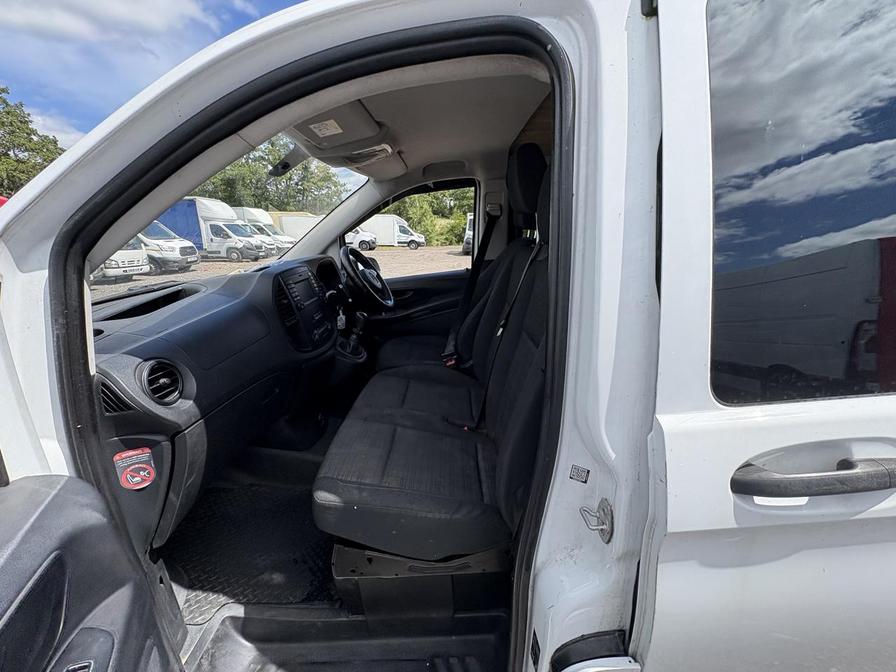 2015 Mercedes-Benz Vito – Model: Vito 111 CDi – EK65FKR