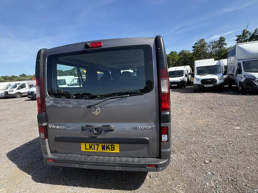 2017 Vauxhall Vivaro Combi – Model: Vivaro  Combi CDTi S/S – LK17WKB