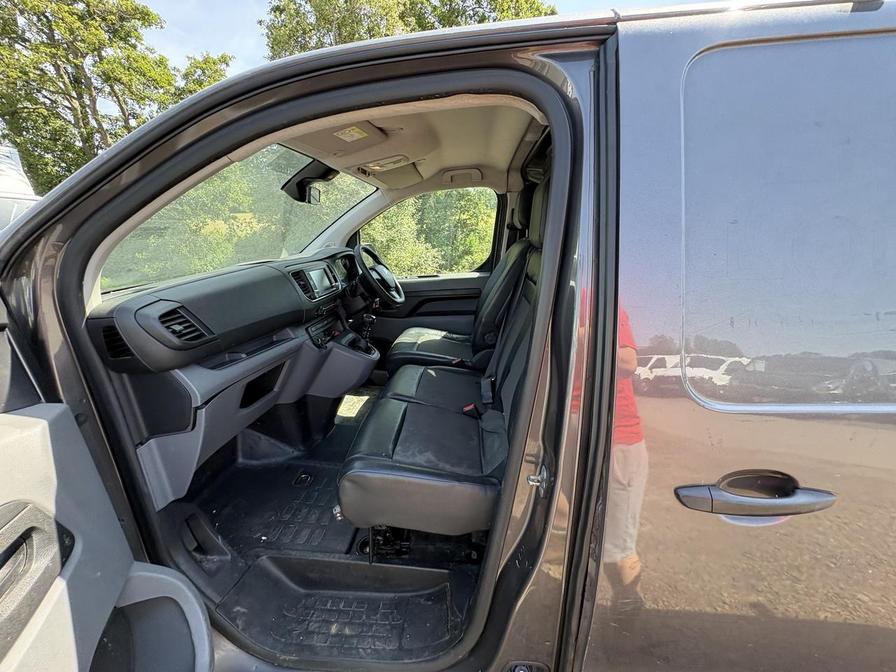 2018 Citroen Dispatch – Model: Dispatch 1000 Enterprise Blue HDi S/S – LC18MMU