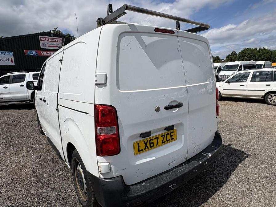 2017 Citroen Dispatch – Model: Dispatch 1000 Enterprise Blue HDi – LX67ZCE