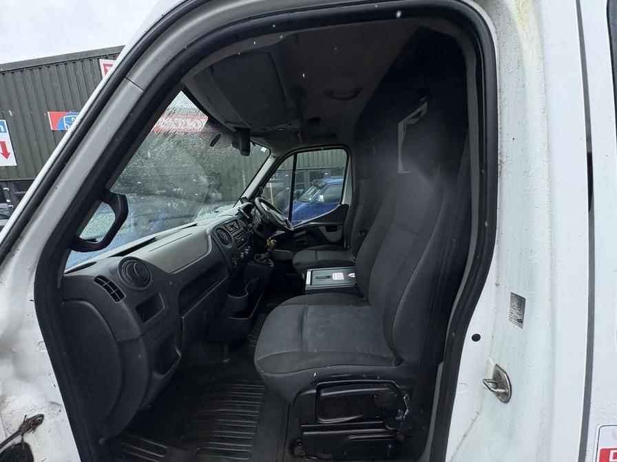 2011 Renault Master – Model: Master LM35 dCi 125 – DK11AJV