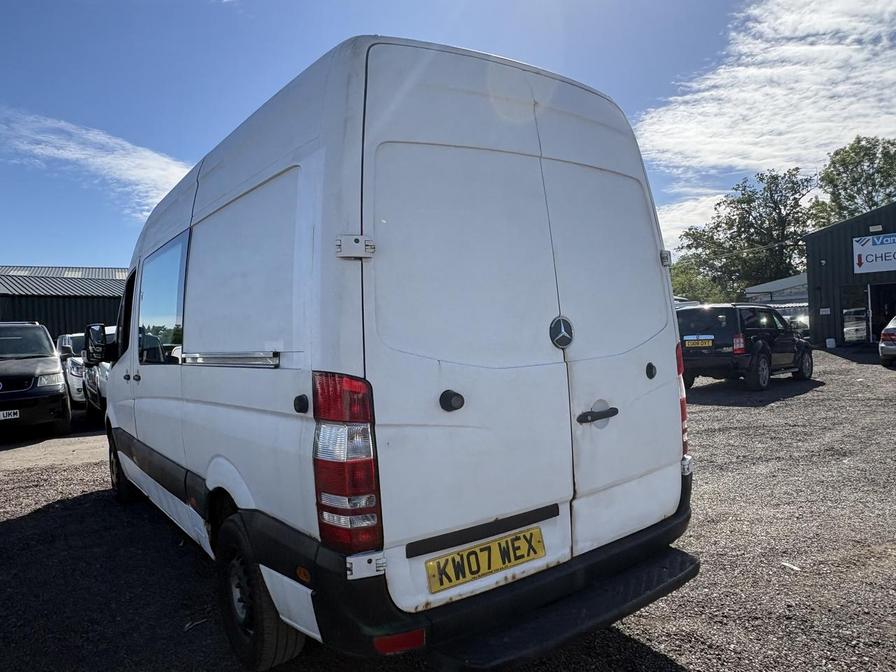 2007 Mercedes-Benz Sprinter – Model: Sprinter 311 CDi MWB – KW07WEX