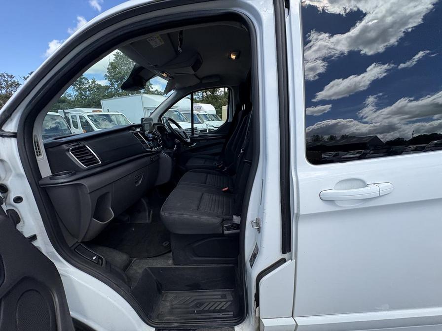 2020 Ford Transit Custom – Model: Transit Custom 300 Limited EcoBlue – WR20OWB