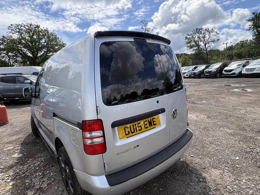 2015 Volkswagen Caddy – Model: Caddy C20 Highline TDI BlueMotion Technology Semi-Auto – GU15EWE