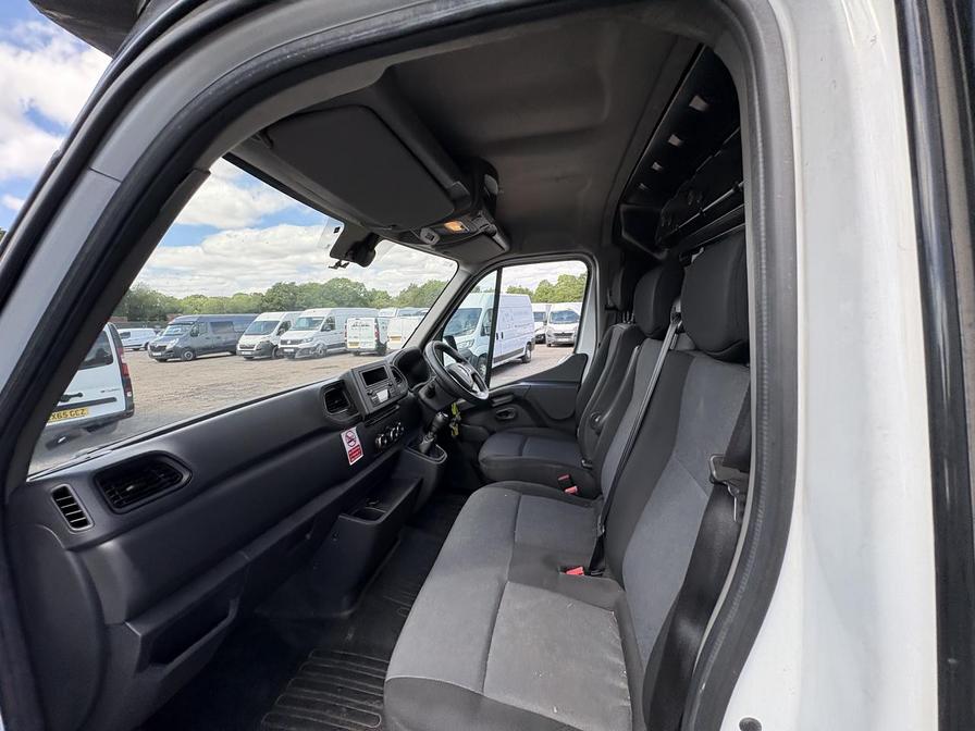 2022 Renault Master – Model: Master LL35 Business Blue dCi – WV72NXR