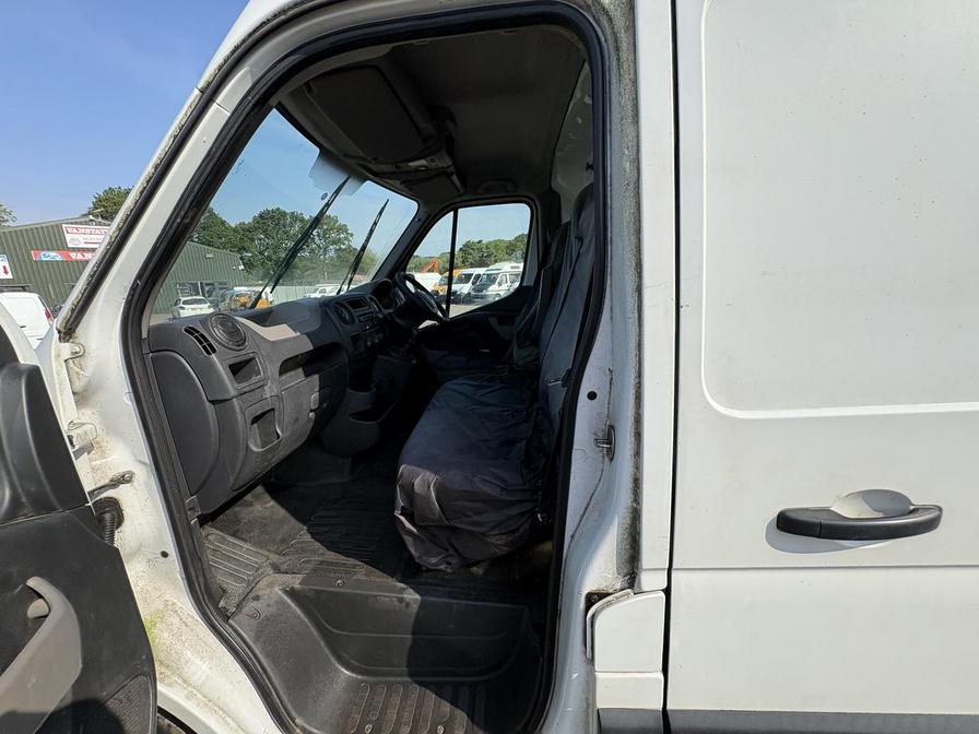 2013 Vauxhall Movano – Model: Movano F3500 L2H2 CDTi – DE63VLL